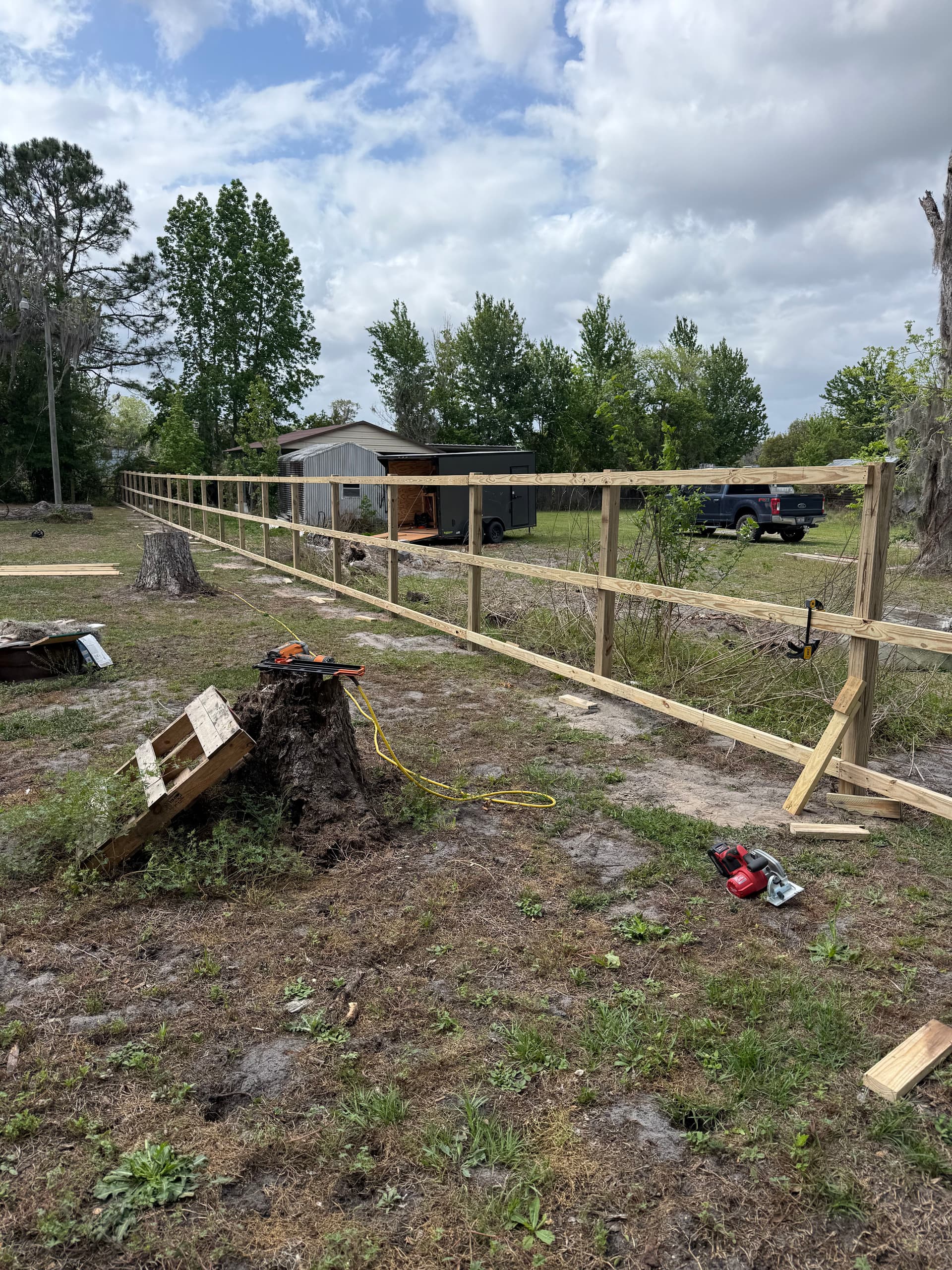 Gallery photos for 250 Feet of Privacy Fence Built Clean and Solid: Image #1